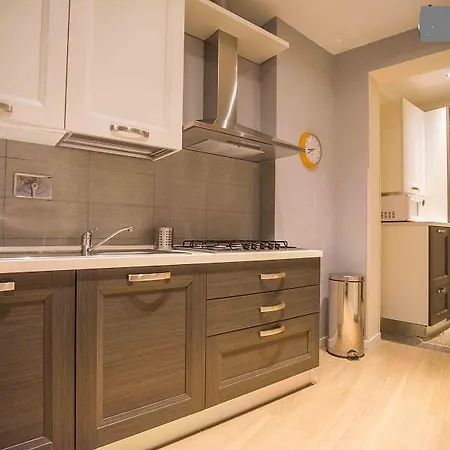 Happy House Rienzo Апартаменты *